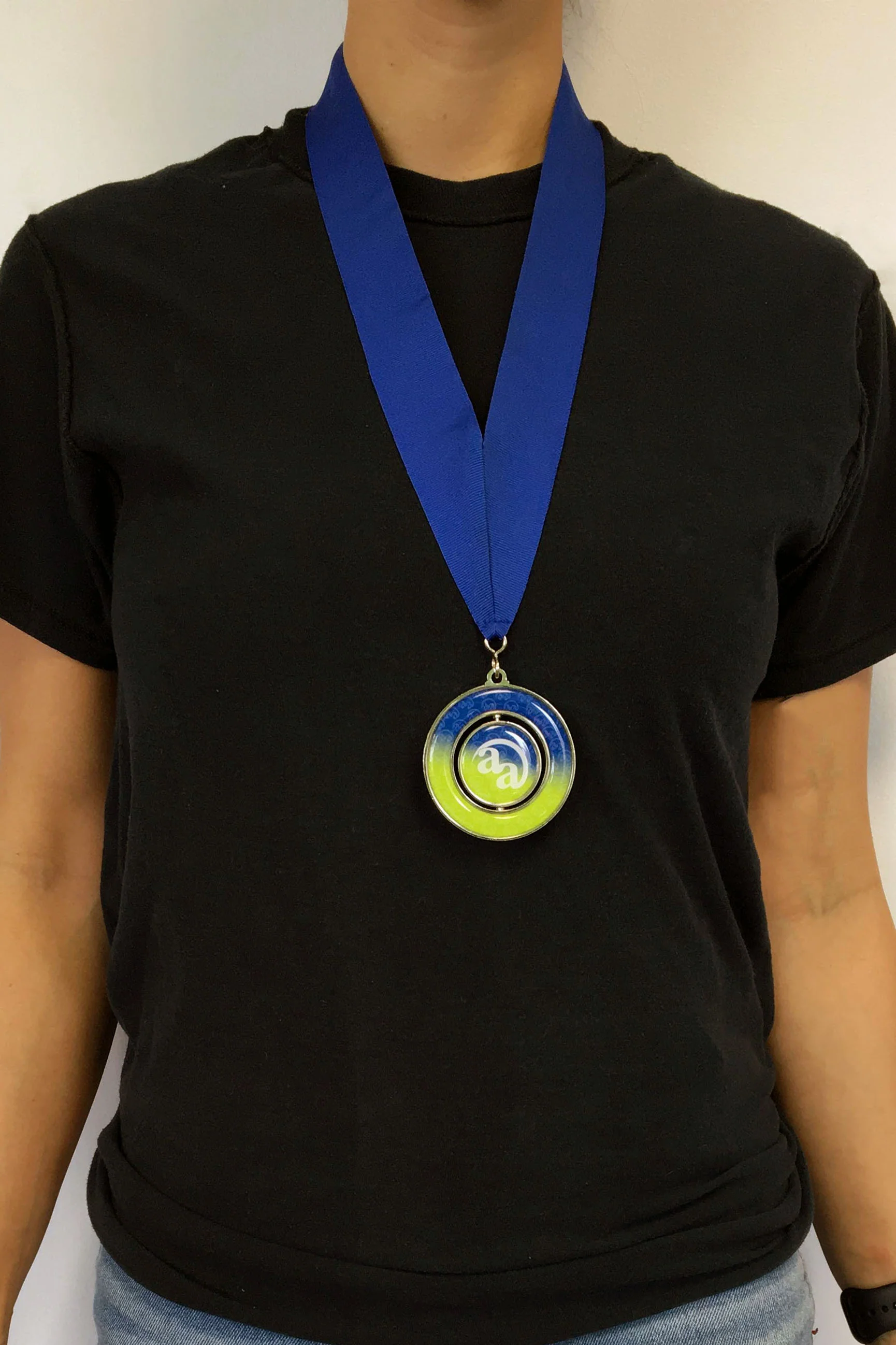 Spinner Medal - Image 3